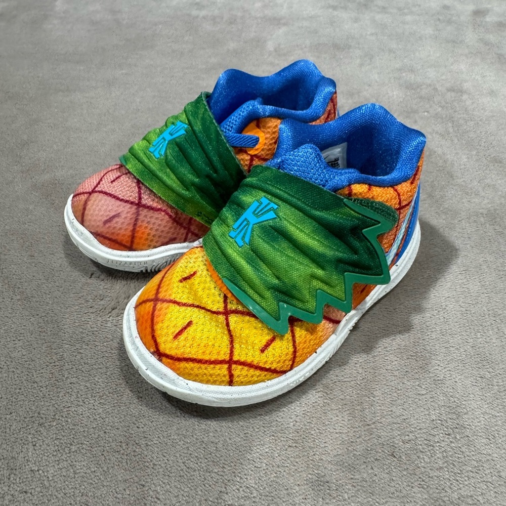 Nike x Spongebob Pineapple Sneakers